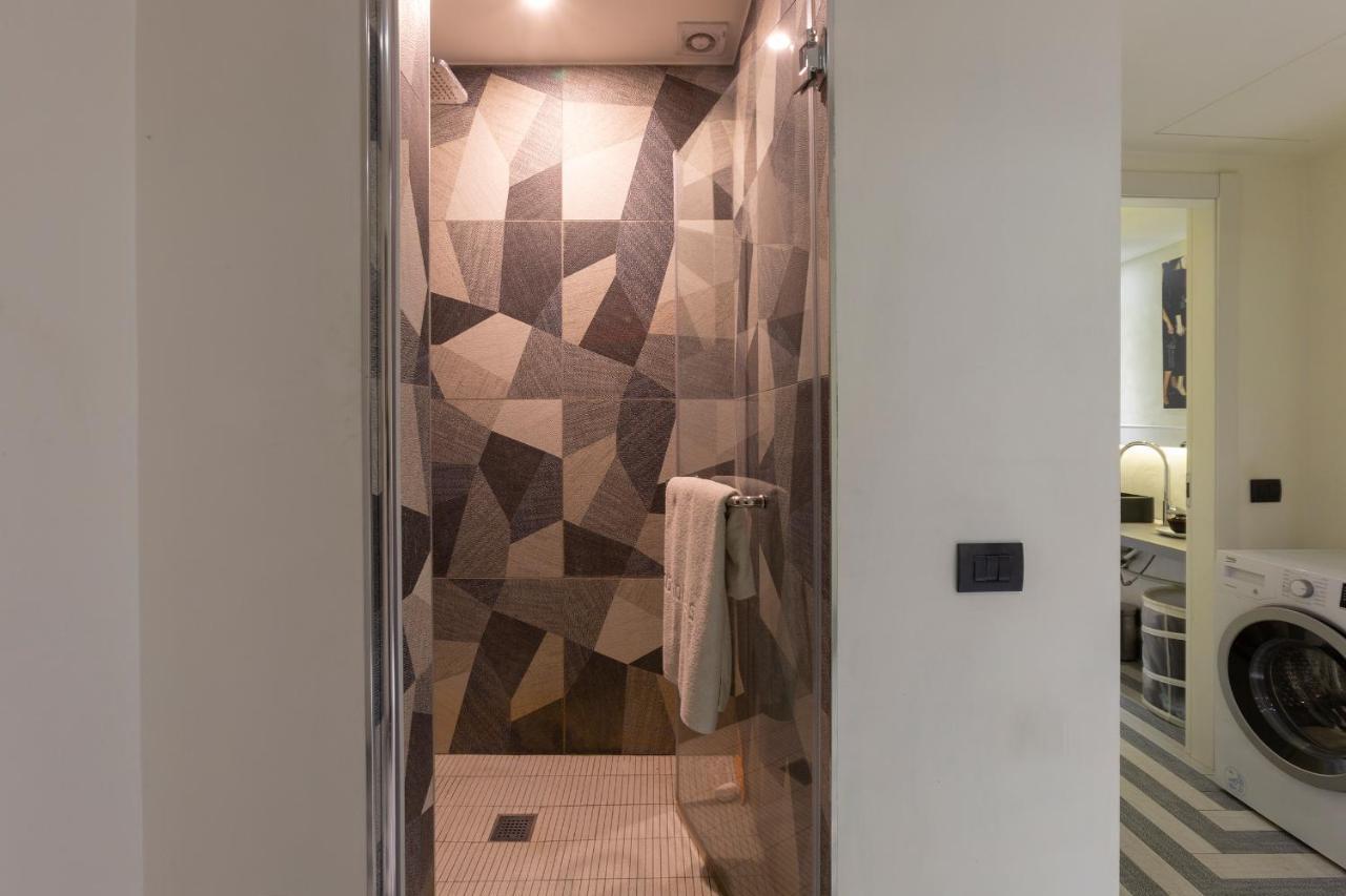 Armani House, Superior Apartment In City Center Milánó Kültér fotó